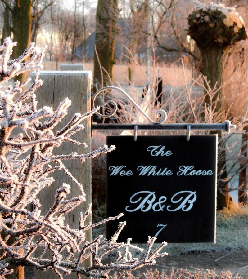 The Wee White Hoose Bed & Breakfast Oosternijkerk Exterior photo